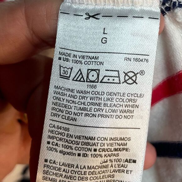 5 for $25🔥Old Navy Red, White, & Blue Striped T-Shirt Large - Picture 5 of 6